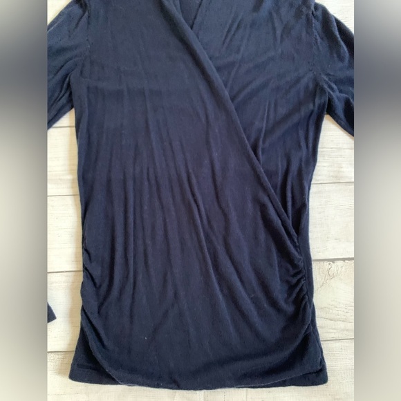 The Limited Navy Blue Long Sleeve Wrap Sweater in Size M - Picture 3 of 8
